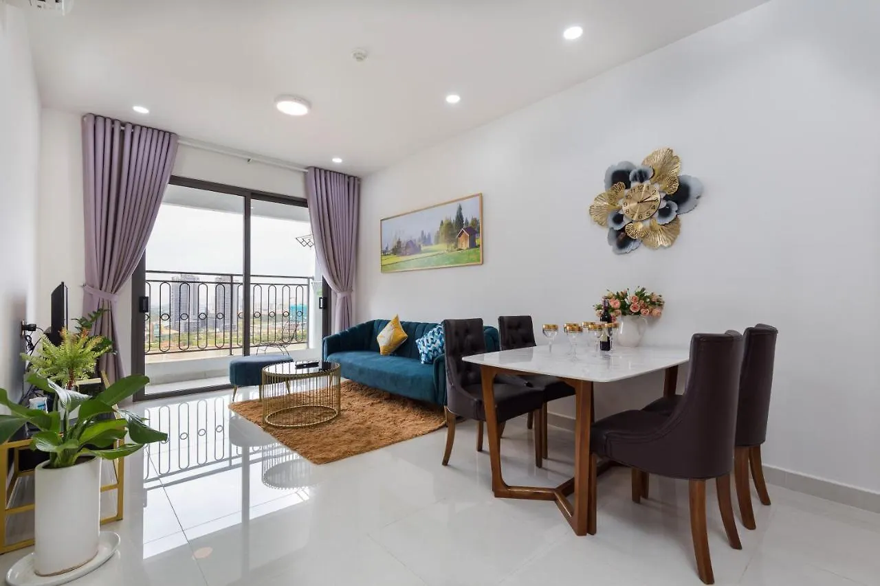 Saigon Royal Apartment 2 Bedrooms Amazing View For Over 30 Nights Ho Chi Minh City